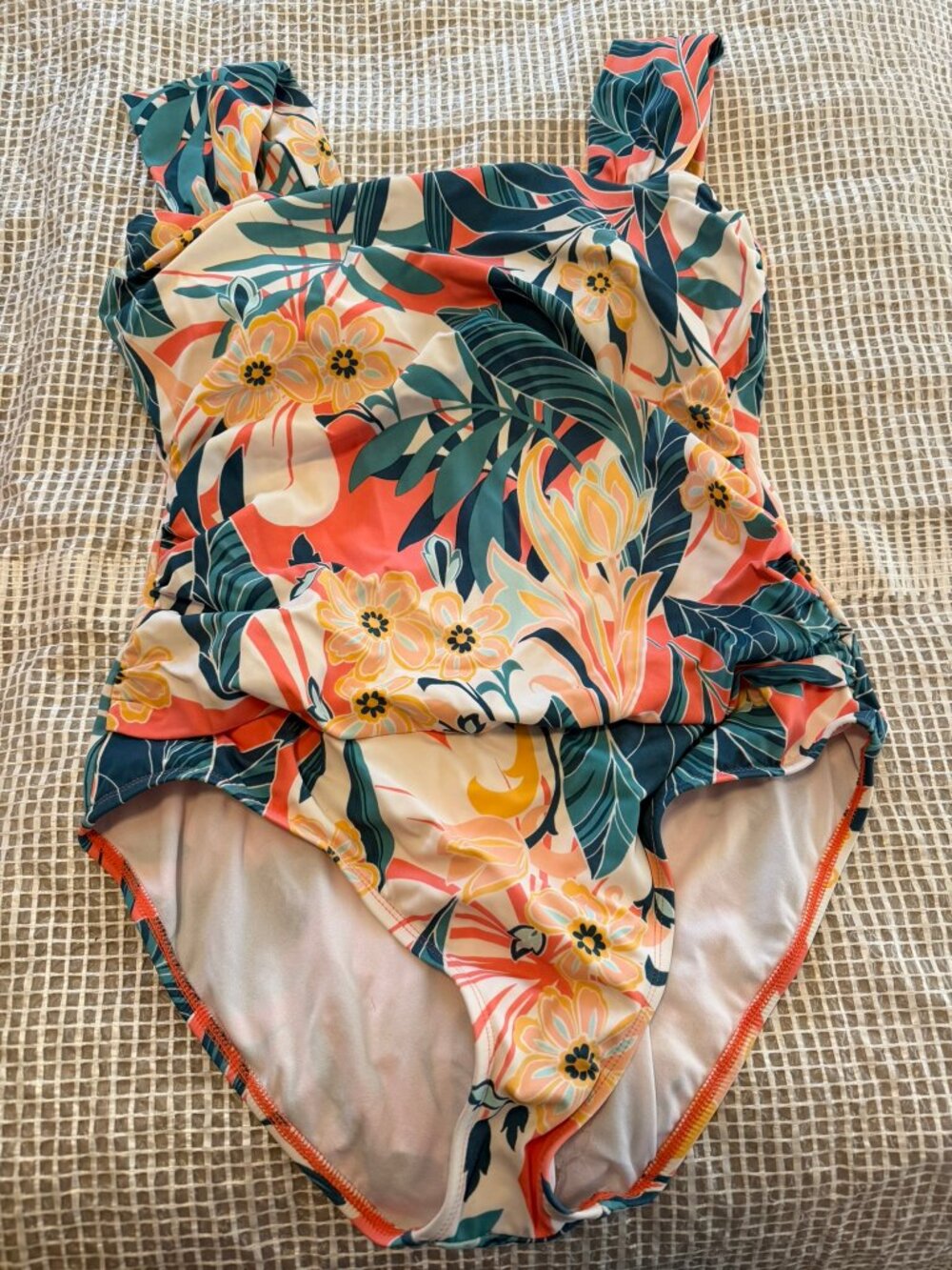 Jantzen  Floral One-Piece Bathing Suit  Women Size 16   $99 Retail  NWOT